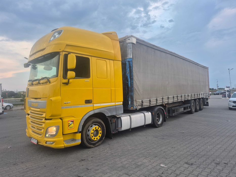 Ansamblu DAF XF 460 AN 2015 EU 6+Schmitz standard cu alveole an 2003
