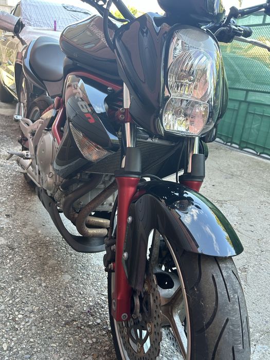 Kawasaki ER-6n _ 650V