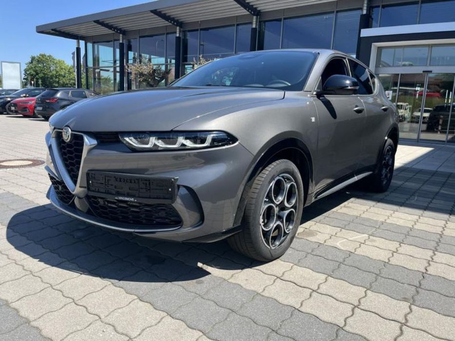 Alfa Romeo Tonale 2024 benzină, 31.140 € — imagine 4