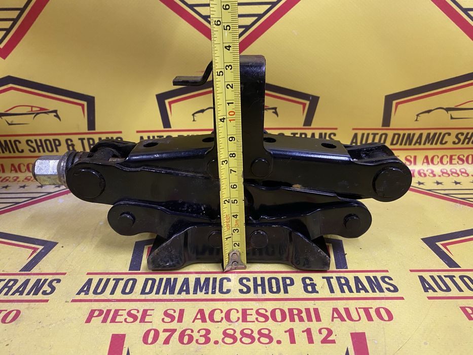 Cric auto OE  Renault Kangoo I 2003-2008