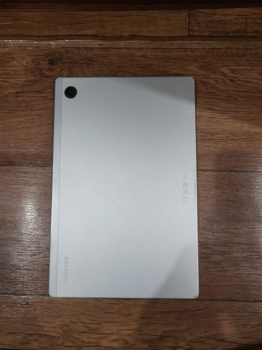 Телефон Самсунг Tab a8 срочно срочно