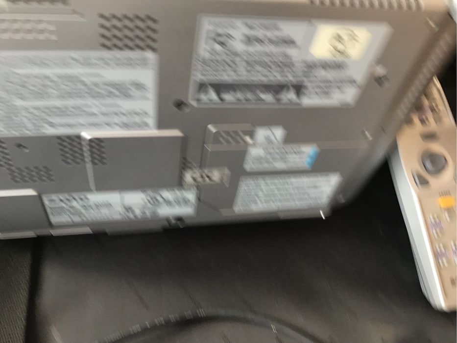 Продаётся проектор Sanyo в оригинале.