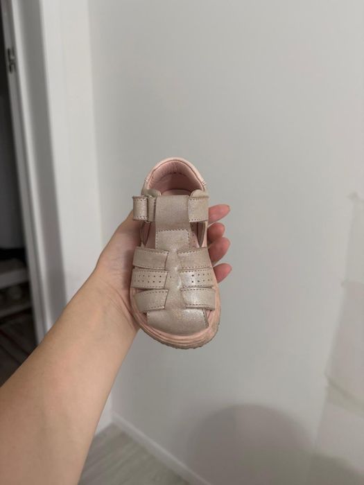 Сандали детские для девочки