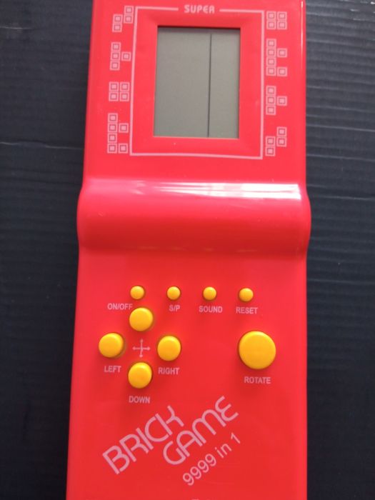 Vând joc Brick Game