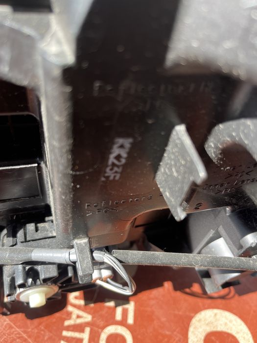 Фар Toyota Rav 4 2018