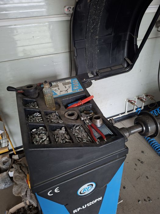 Se vinde Vulcanizare Completă