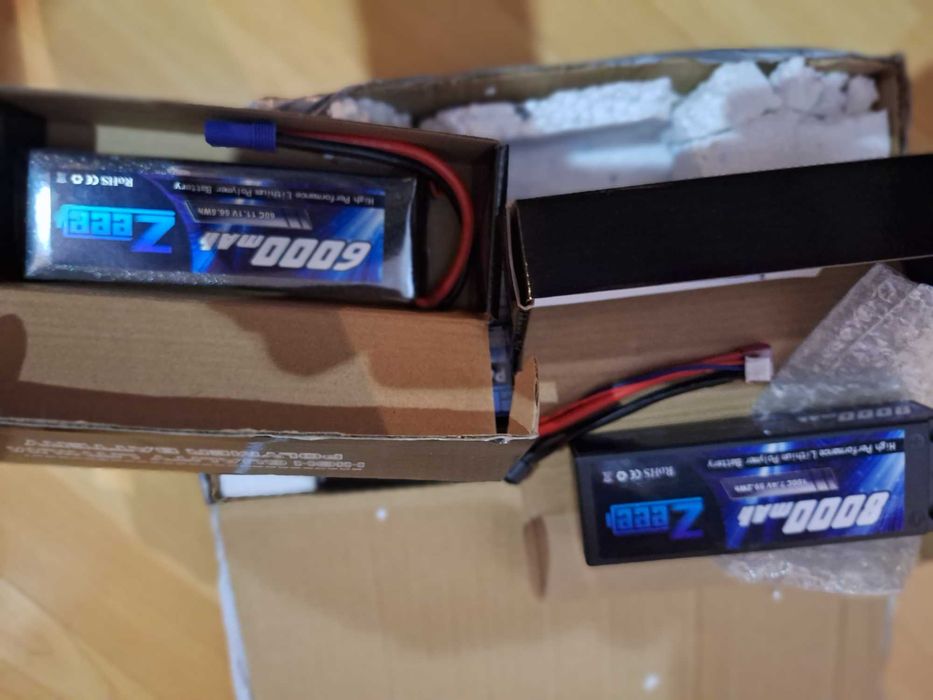 Baterii Zeee Lipo 6000mAh/11,1V ,100C ,66,6Wh   , 8000mAh 7,4V/59,2Wh