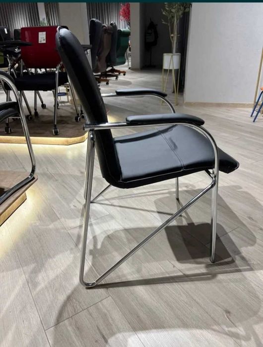 Стул посетительский SAMBA black