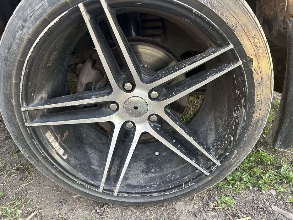 продам диск мерседес r18