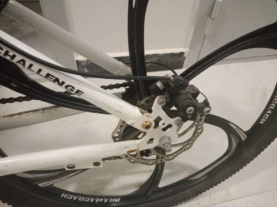 Велосипед Land Rover