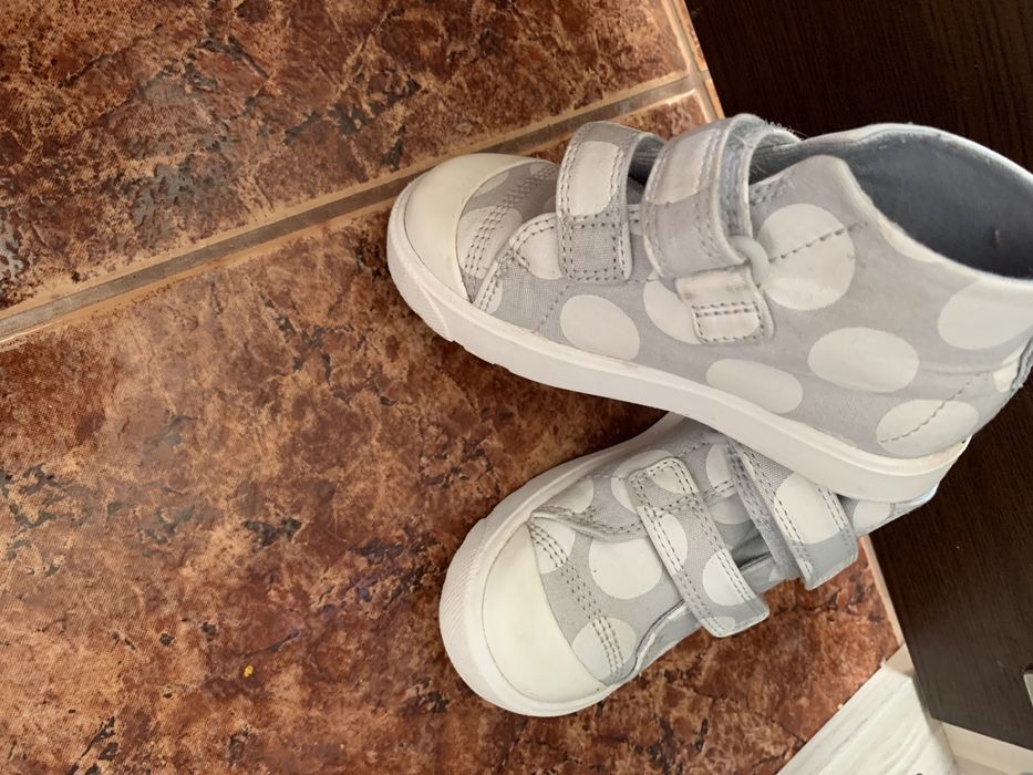 Водоустойчиви детски кецове Clarks