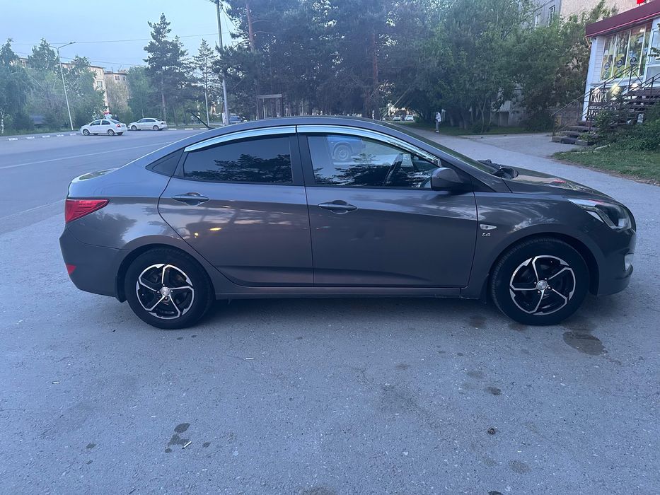 Продам Hyundai Accent