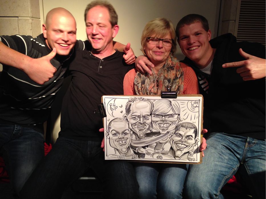 Карикатури от натура ,ивенти, р. дни, ,сватбени тържества,партита