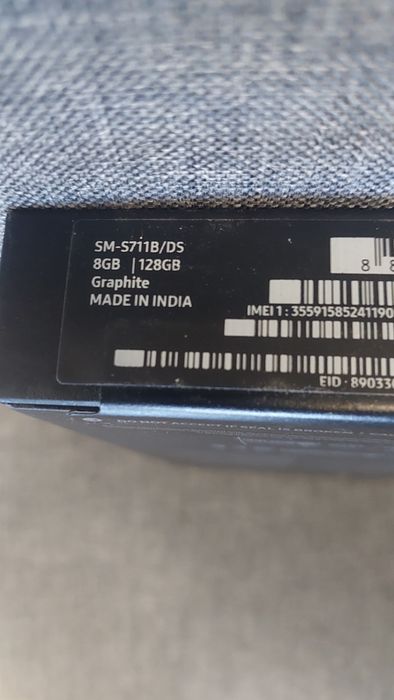 Samsung S23 FE  128GB 8GB