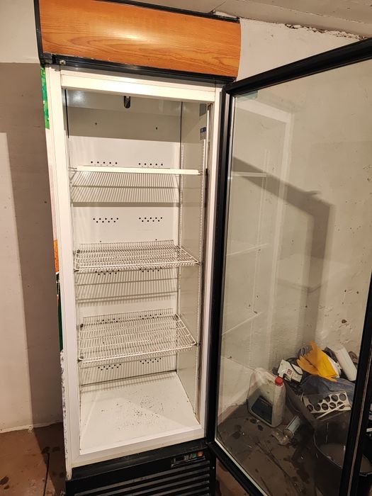 Холодильник рабочий