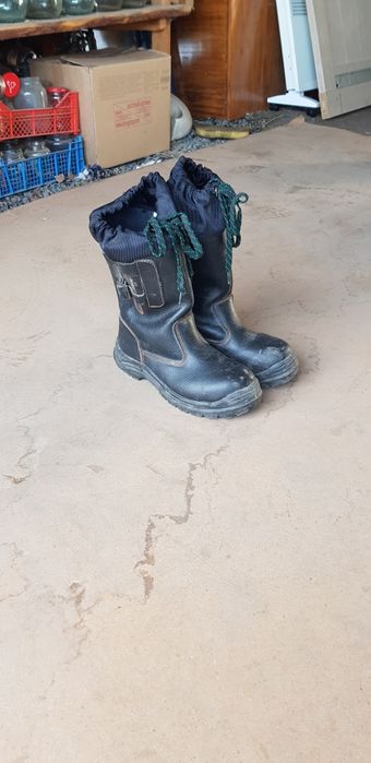 Одежда и  обувь рабочая