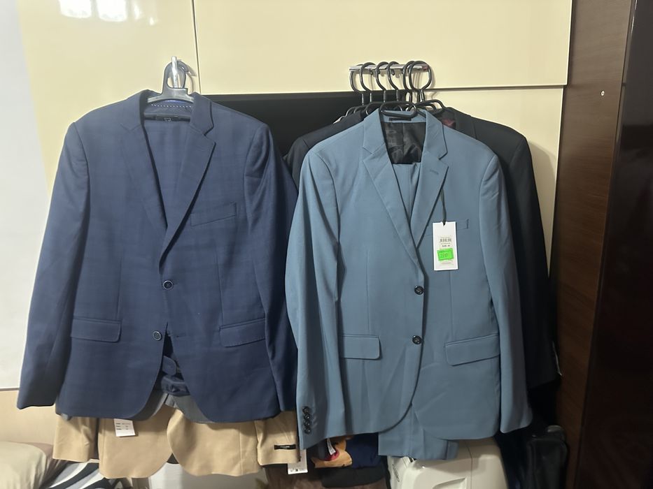 Vand sacouri diferite modele