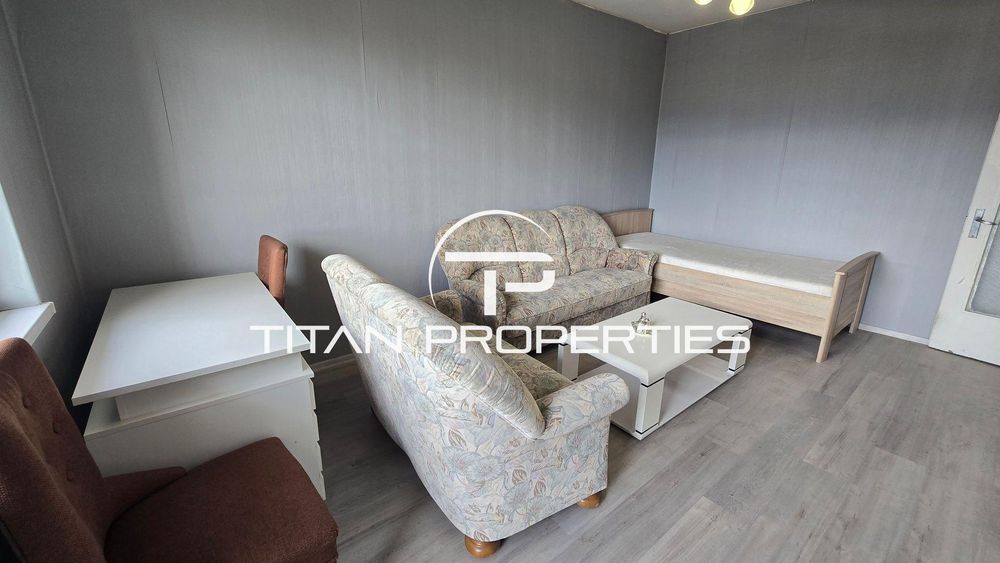 Продава се Двустаен апартамент в Пловдив, Христо Смирненски - 65 кв.м за 863 €/кв.м - Снимка #1