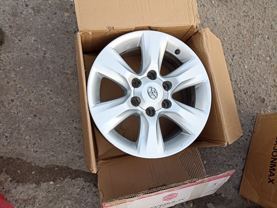 Диски R 17 Тойота прадо, хайлюкс оригинальные