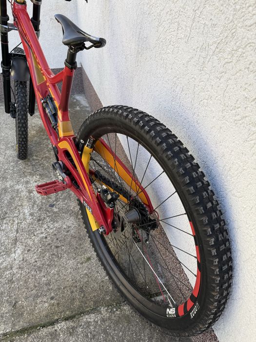 Downhill колело Devinci Wilson 29 L