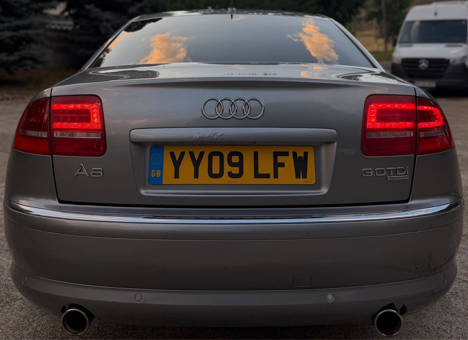 AUDI A8 - FaceLift - 2009 - 3.0 TDI - Quattro - V6 - 4x4 - Automat - Xenon - Led - 4 Zone de clima - Acte valabile - Carte Intreaga - ETC ETC ETC