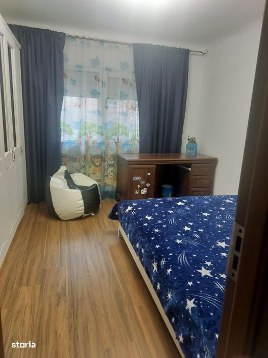 Apartament4 camere, 87.02 mp, zona  1 Mai - Sara