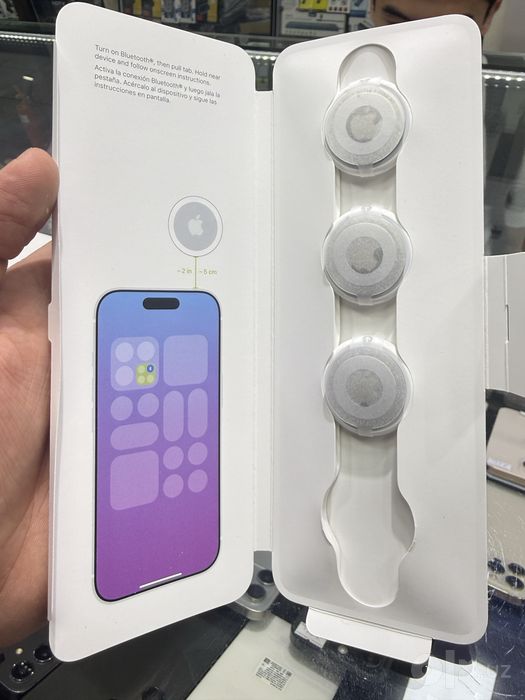 Apple AirTag Gen 2