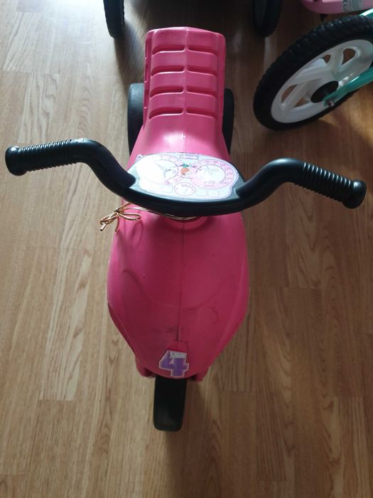 Motocicleta roz ieftină fetita