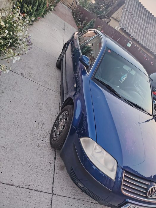 VOLKSWAGEN Passat 0 — imagine 3