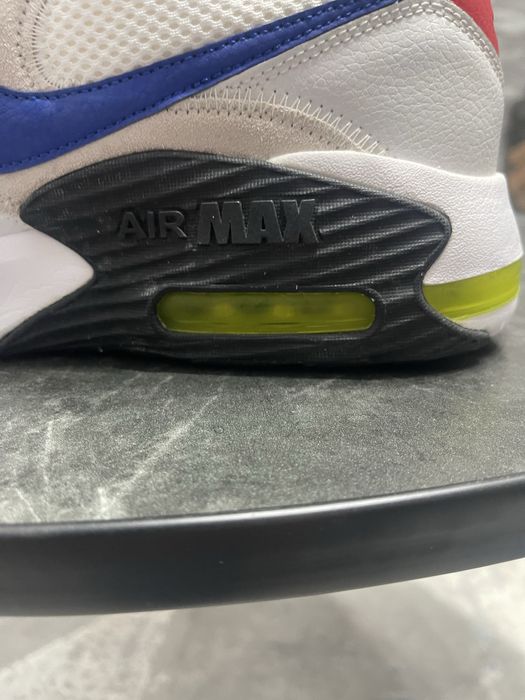 Продам новые Nike AirMax