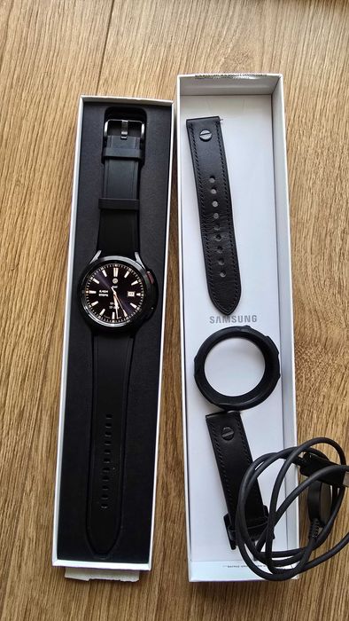 Samsung Galaxy Watch4 classic