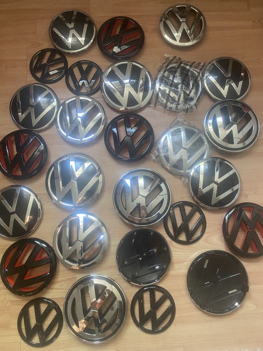 Emblema capota Volkswagen Passat B6,B7,B8,Golf 5,Golf 6 ,Touran,Caddy