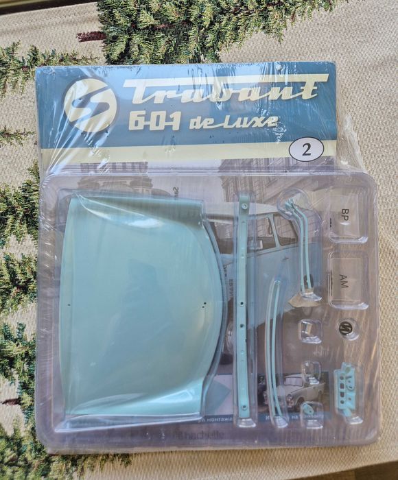 Hachette части за макет на Трабант брой 1-2