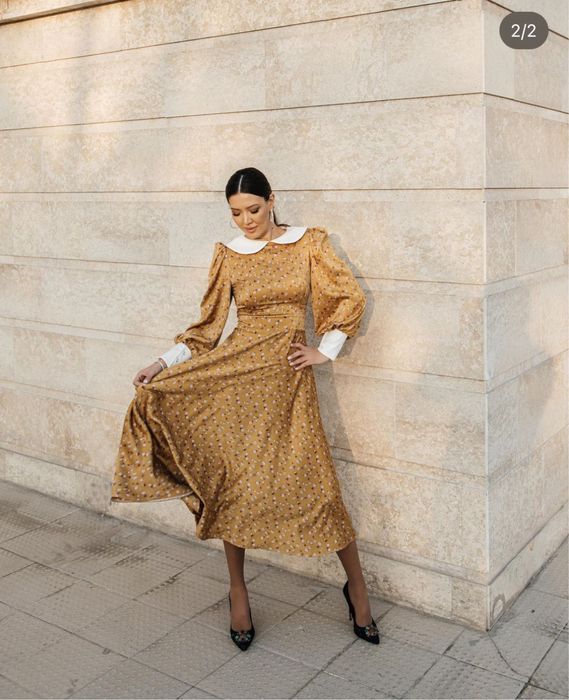 Красивое женское платье кз бренд