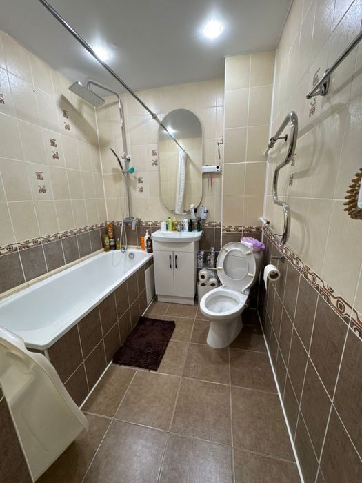 Продам квартиру 62 квадрата