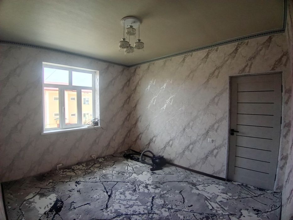 3xonali dom sotiladi Yangi remont dan chiqqan