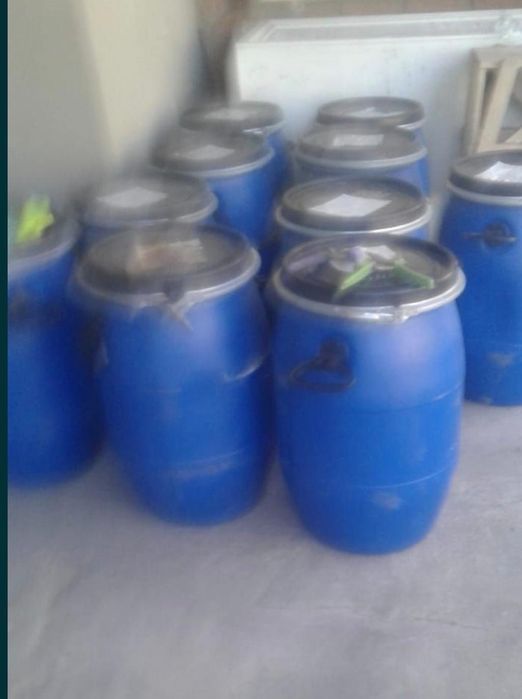 Продам бочку новые 75 литров