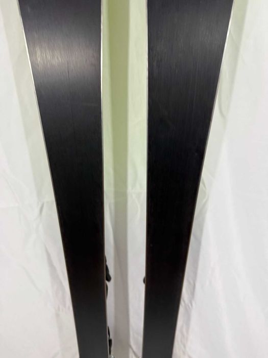 Ski schi carve Blizzard RTX 146cm