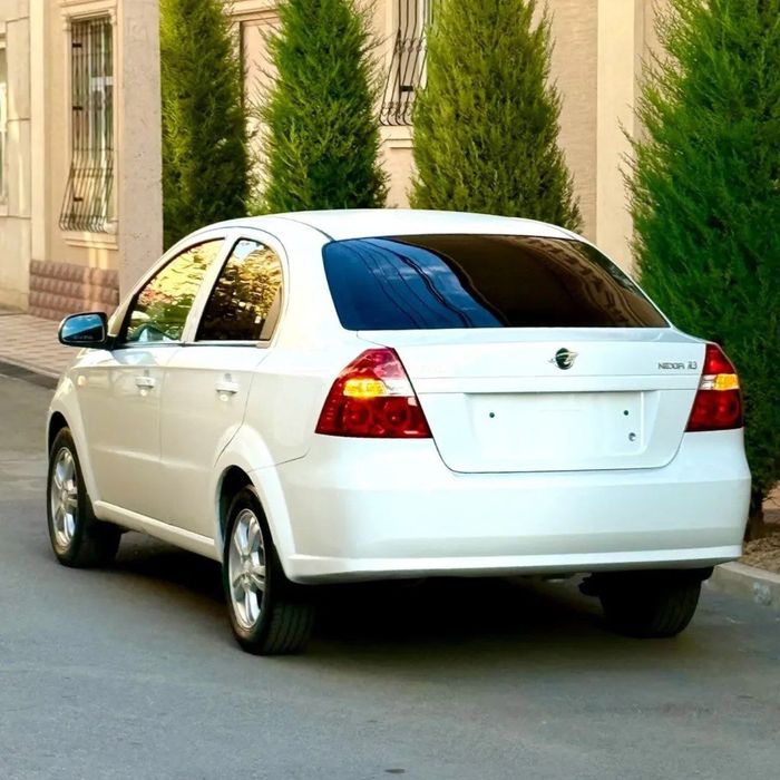 Ravon export variant Nexia 3 avtomat full SROCHNO