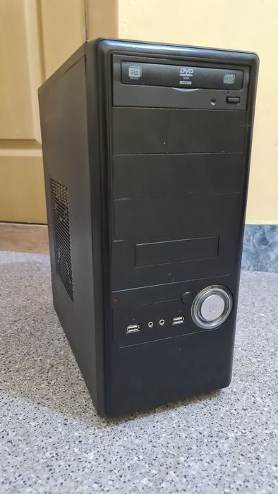 Новый Системный блок i3-12100/8gbDdr4/ssd512