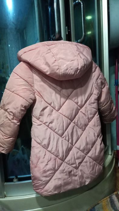 Куртка зимняя на 4-6 лет