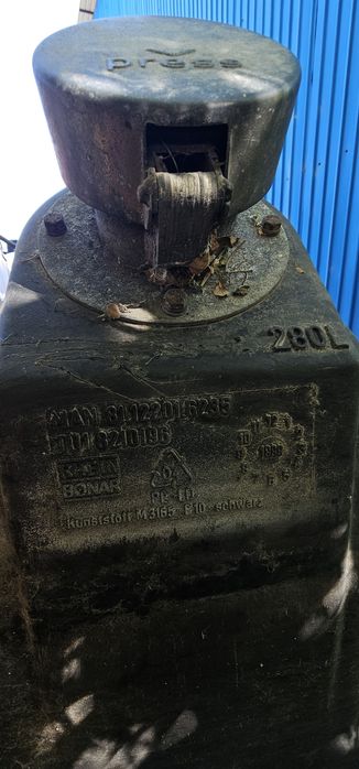 Бензобак на MAN bus