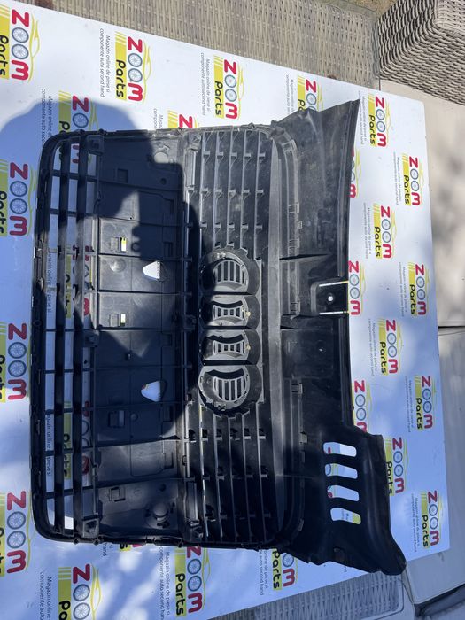 Grila fata centrala Audi A4 B7 facelift 2005-2008