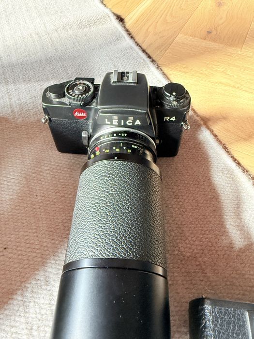 Aparat foto Leica R4