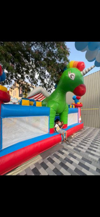 Batut arenda ijara ga qoyiladi turli xil model va razmerlarda mavjud