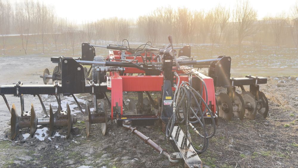 асалом алайкум шу диска сотилади холати янгидек 2021 йили