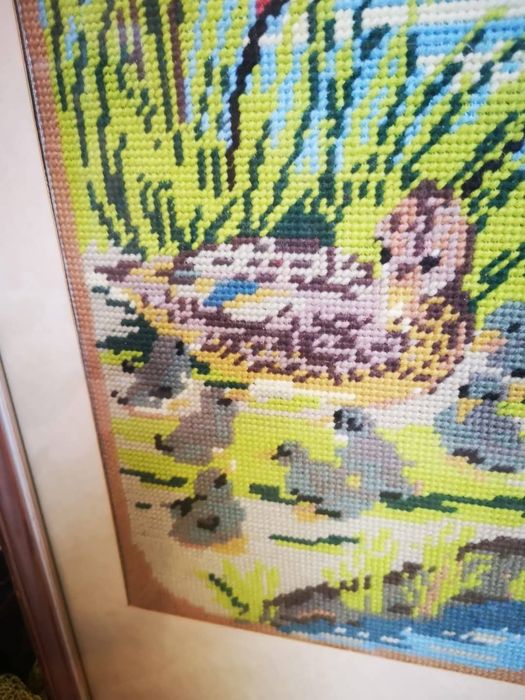 Ръчно изработени,бродирани гоблени, картини