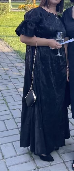 Продам платье