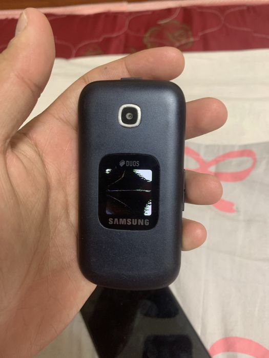 Samsung duos gusto 3 sotiladi