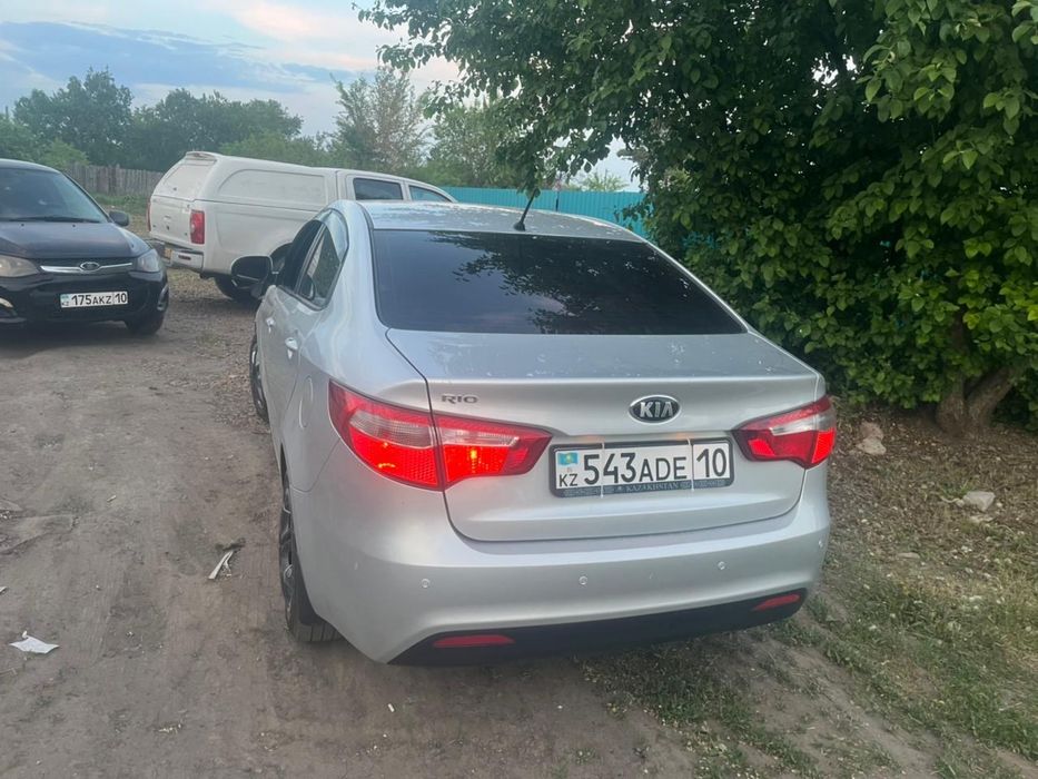 KIA RIO 2013 AT 1.6